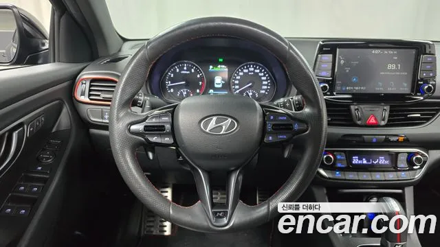 Hyundai i30 2020 — фото 13