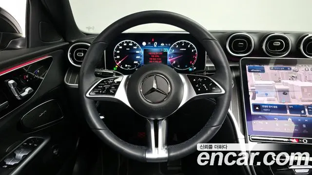 Mercedes-Benz C-Class 2024 — фото 12