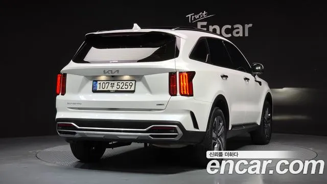 Kia Sorento 2023 — фото 2