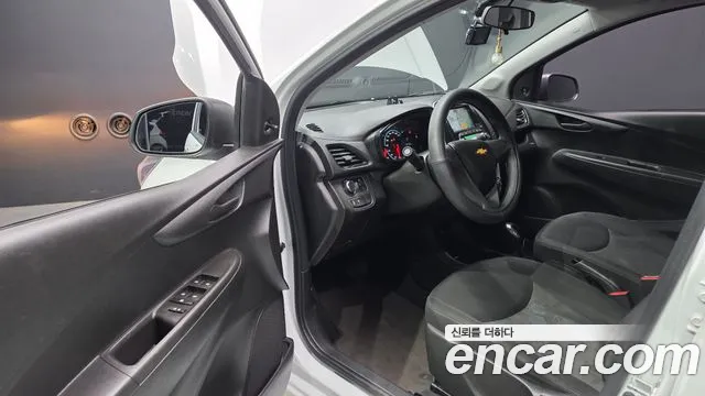 ChevroletGMDaewoo Spark 2017 — фото 11