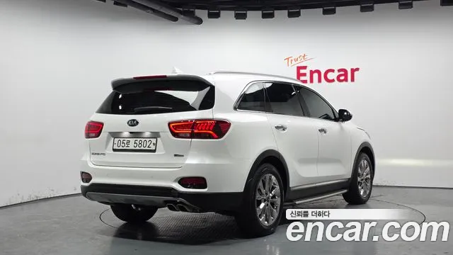 Kia Sorento 2019 — фото 2