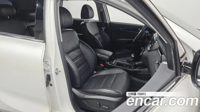 Kia Sorento 2019 — фото 10