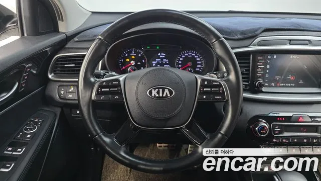 Kia Sorento 2019 — фото 13