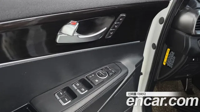 Kia Sorento 2019 — фото 16