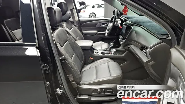 ChevroletGMDaewoo Traverse 2021 — фото 10