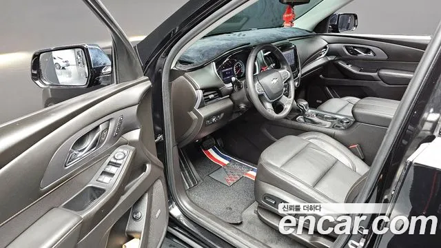 ChevroletGMDaewoo Traverse 2021 — фото 12