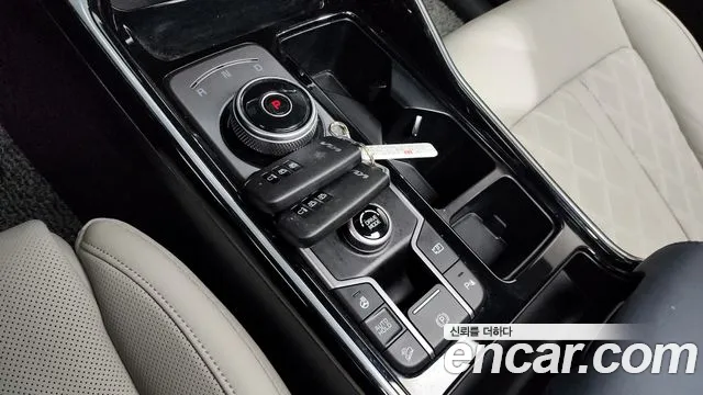 Kia Sorento 2023 — фото 9