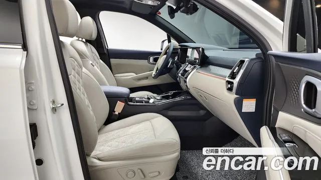 Kia Sorento 2023 — фото 10