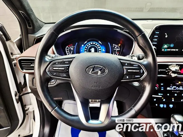 Hyundai Santafe 2019 — фото 12