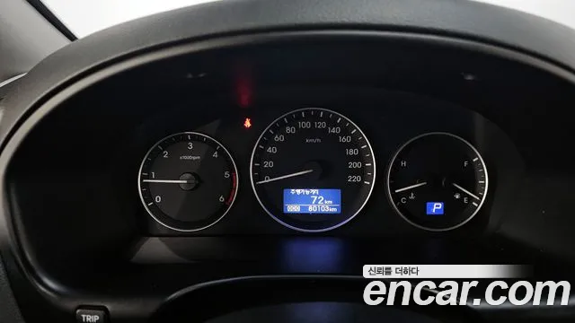 Hyundai Starex 2020 — фото 8