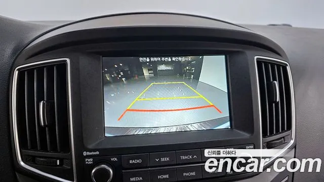 Hyundai Starex 2020 — фото 14