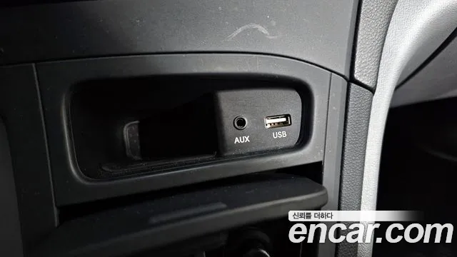 Hyundai Starex 2020 — фото 17