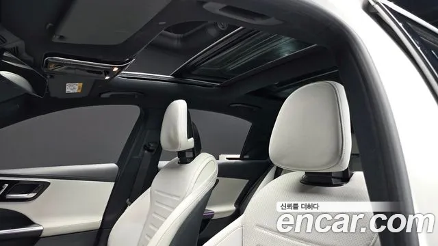 Mercedes-Benz C-Class 2022 — фото 18