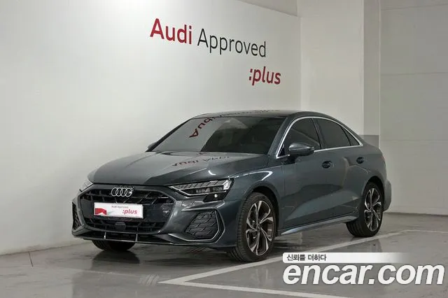 Audi A3 2025 — фото 1