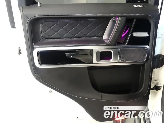 Mercedes-Benz G-Class 2021 — фото 15