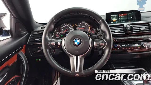 BMW M4 2018 — фото 13