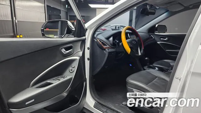 Hyundai Santafe 2018 — фото 10