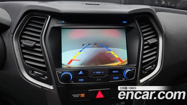 Hyundai Santafe 2018 — фото 15