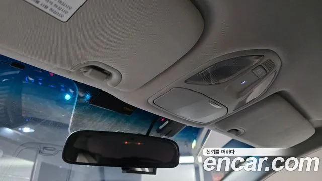 Hyundai Santafe 2018 — фото 17