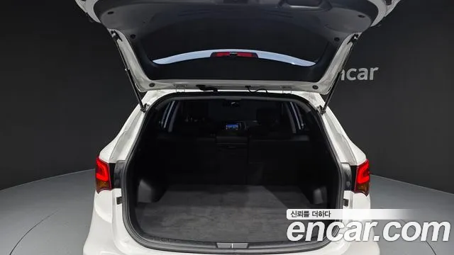 Hyundai Santafe 2018 — фото 20