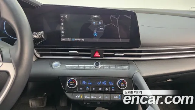 Hyundai AVANTE 2023 — фото 14