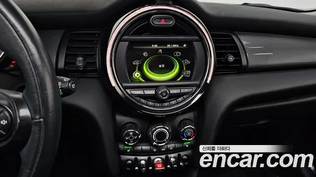 Mini Cooper 2016 — фото 14
