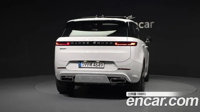 Land Rover Range Rover Sport 2025 — фото 4