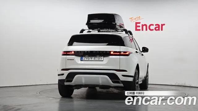 Land Rover Range Rover Evoque 2024 — фото 4