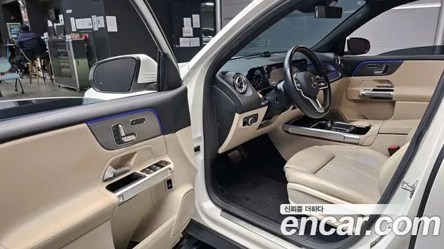 Mercedes-Benz GLB-Class 2021 — фото 11