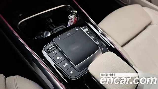 Mercedes-Benz GLB-Class 2021 — фото 17