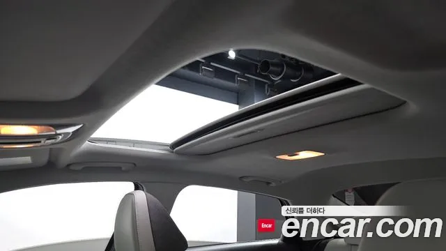 Hyundai AVANTE 2023 — фото 19