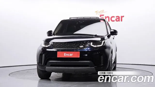 Land Rover Discovery 2019 — фото 3