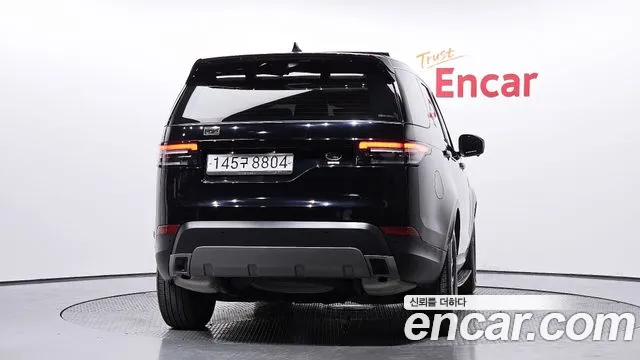 Land Rover Discovery 2019 — фото 4