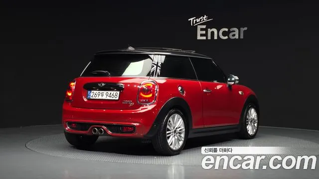 Mini Cooper 2015 — фото 2