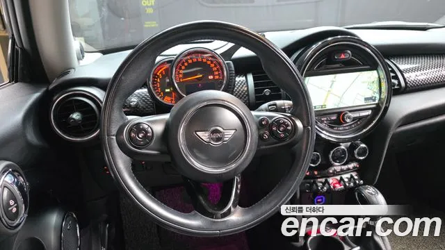Mini Cooper 2015 — фото 13