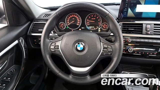 BMW 3-Series 2016 — фото 13