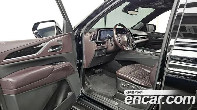 Cadillac Escalade 2022 — фото 10