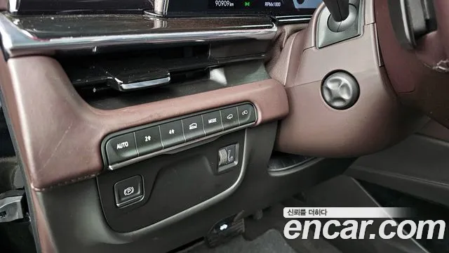 Cadillac Escalade 2022 — фото 14