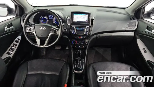 Hyundai Accent 2015 — фото 7