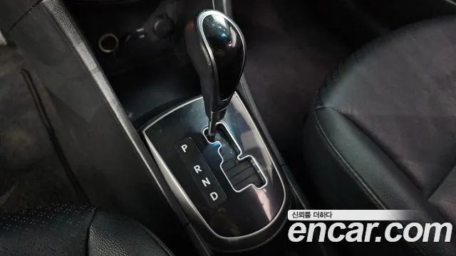 Hyundai Accent 2015 — фото 9
