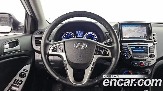 Hyundai Accent 2015 — фото 14