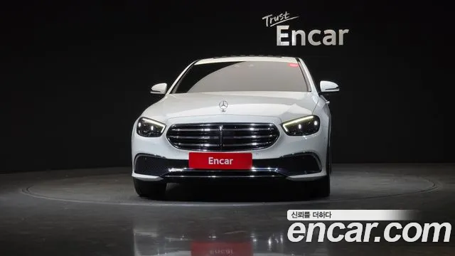 Mercedes-Benz E-Class 2021 — фото 1