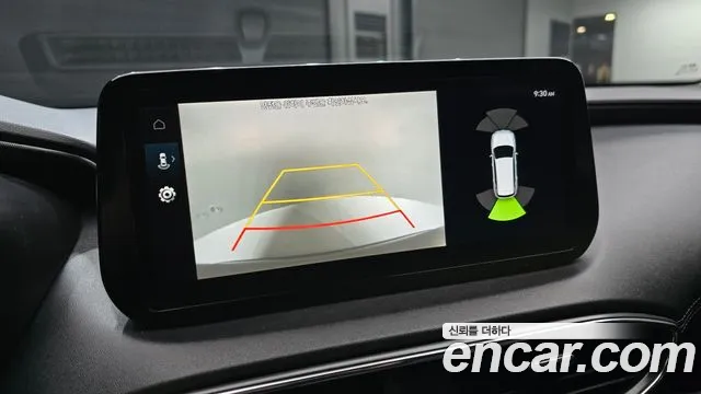 Hyundai Santafe 2022 — фото 17