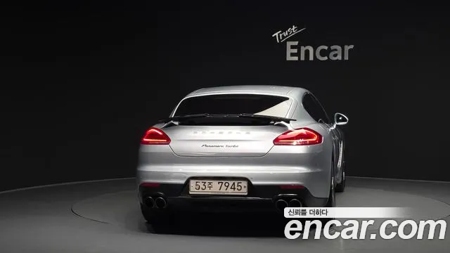 Porsche Panamera 2014 — фото 4