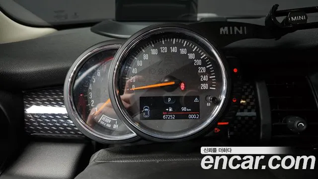 Mini Cooper 2018 — фото 8