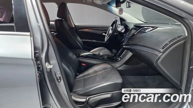 Hyundai i40 2016 — фото 11
