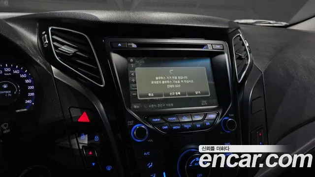Hyundai i40 2016 — фото 16