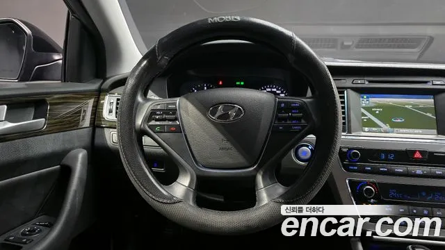 Hyundai Sonata 2016 — фото 13