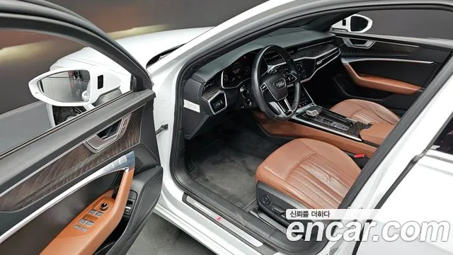 Audi A6 2021 — фото 12