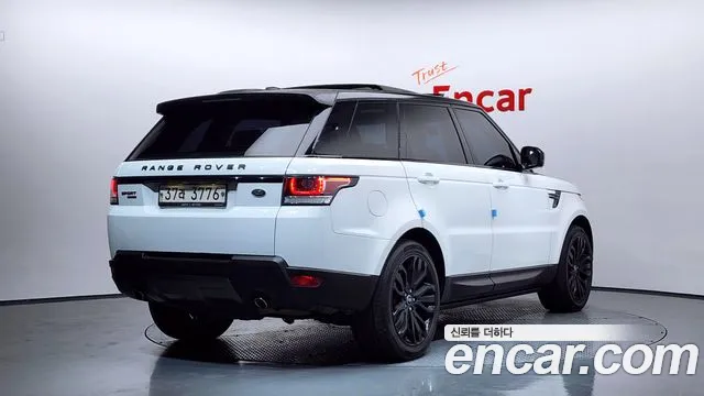 Land Rover Range Rover Sport 2016 — фото 2